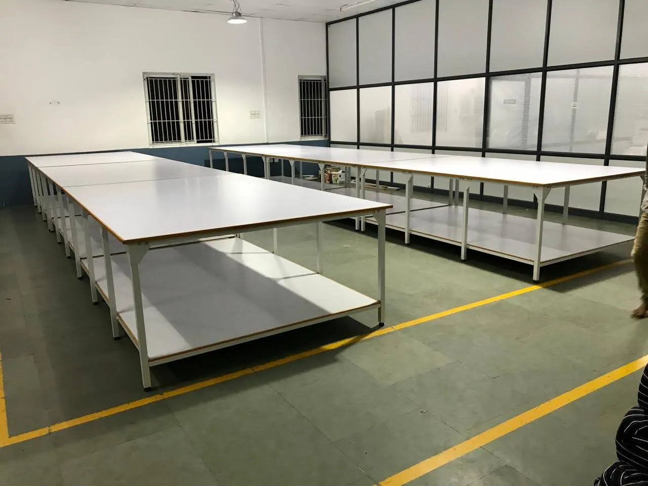 Cutting Table